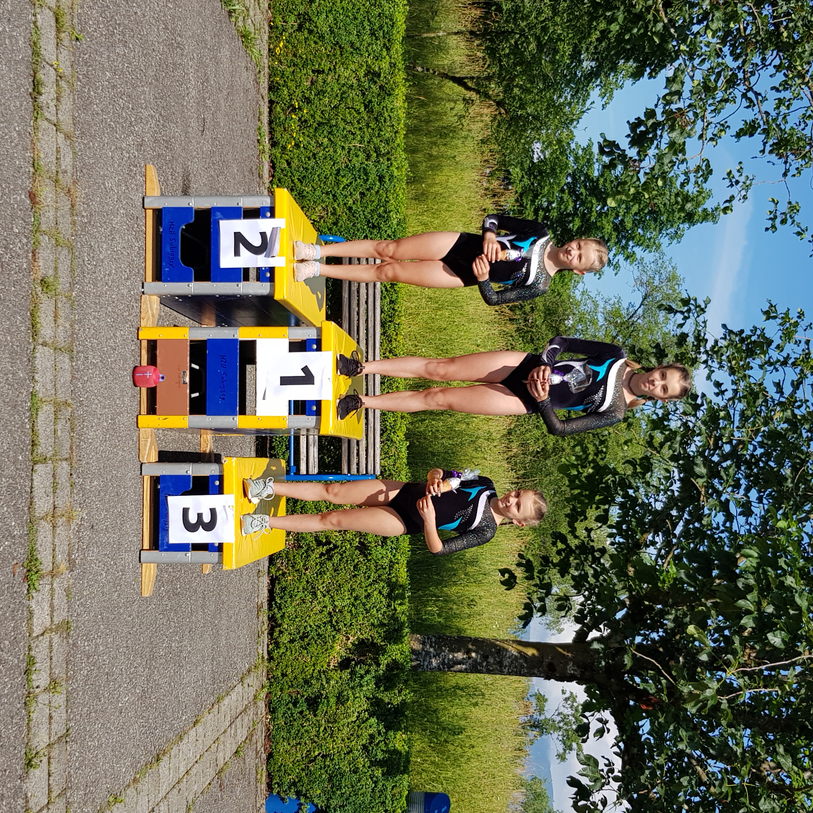 Bild  (22)